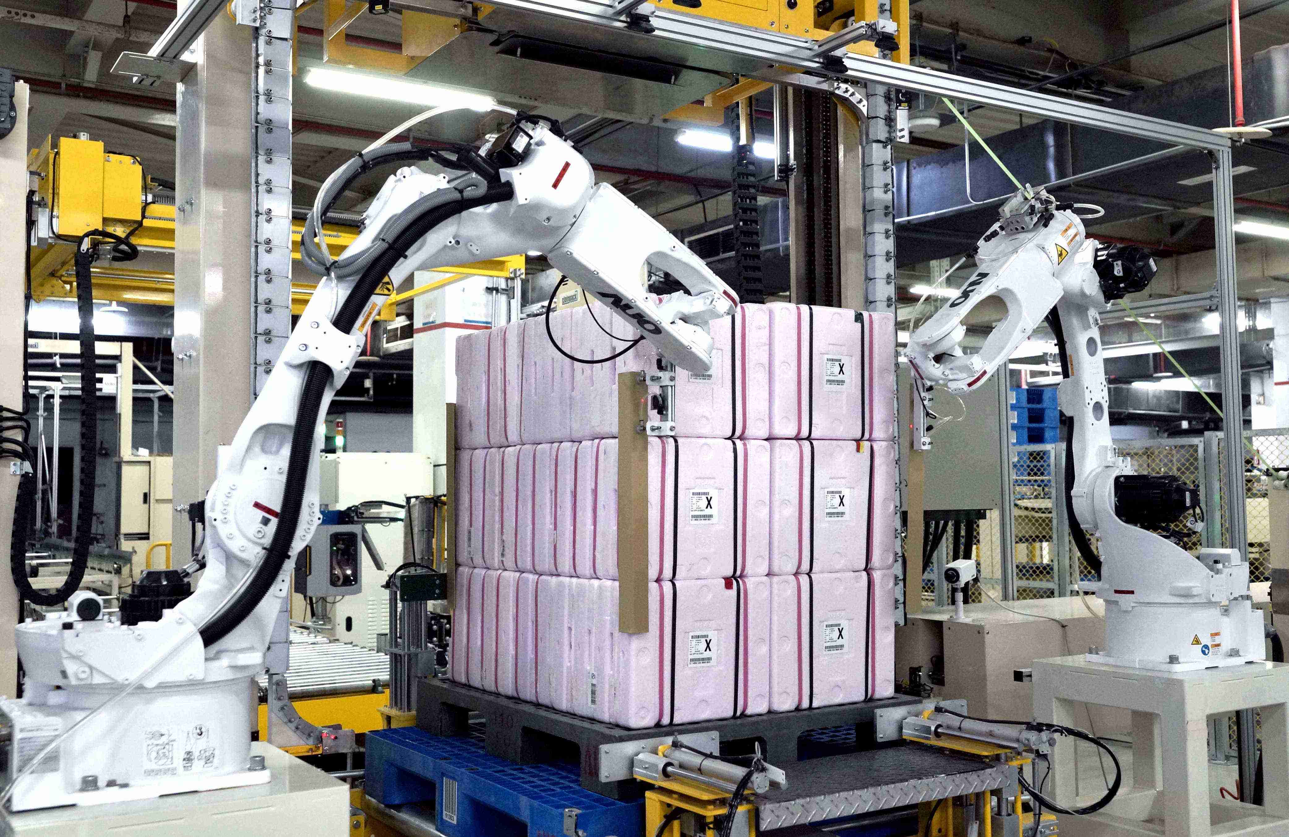 2121非凡连续获得美国制造领导奖MLA肯定