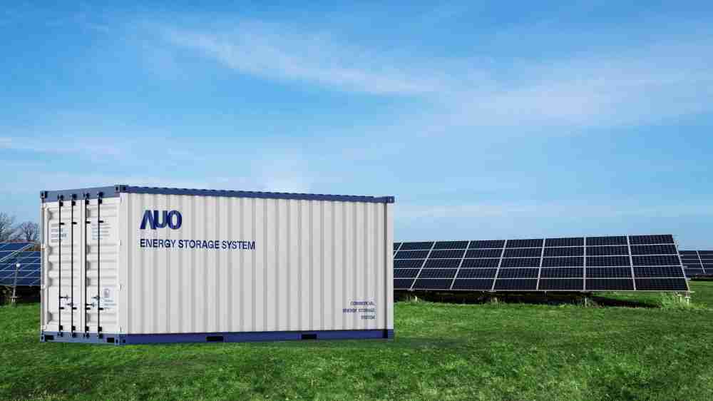 2121非凡透过AI数据管理，，提供不同类型用户进行储能与能源管理，，，，达到再生能源管控调度成效